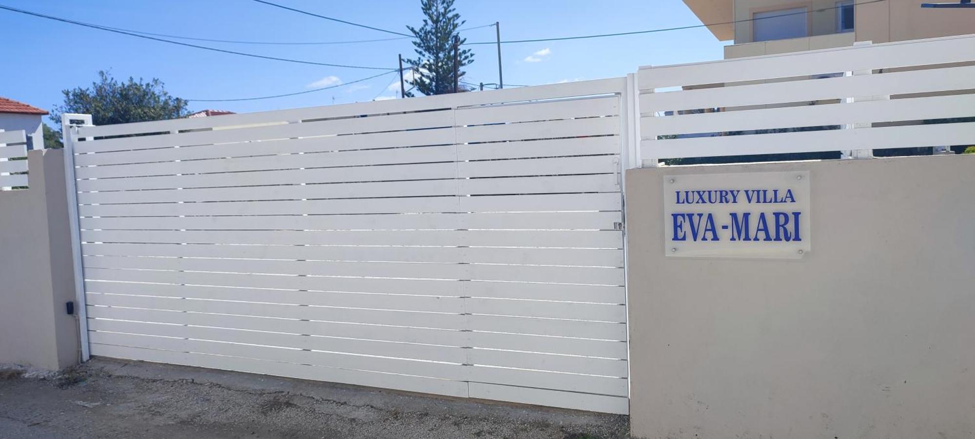 Βίλα Luxury Eva-mari With Jacuzzi, 50m From The *